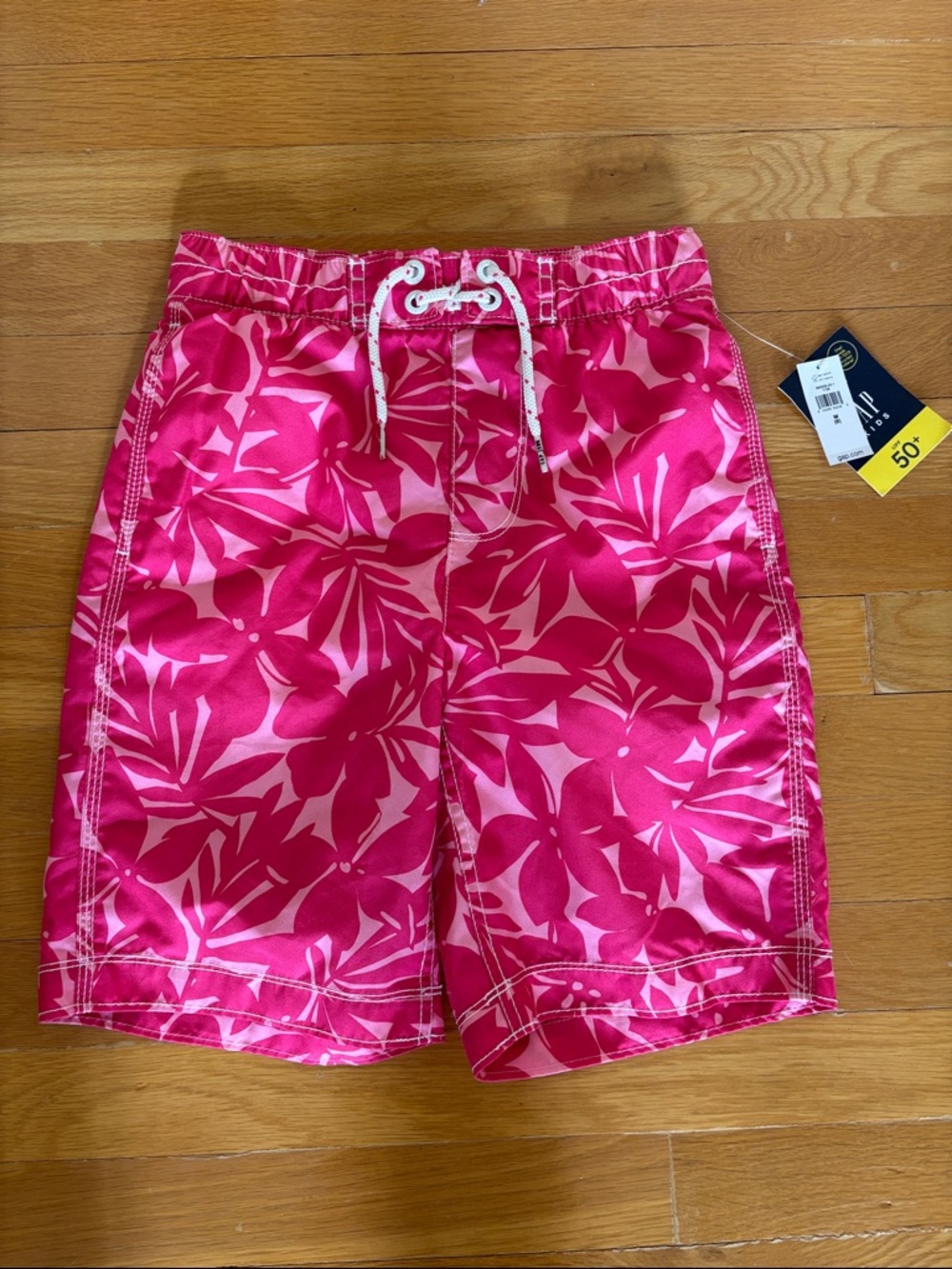 NWT GAP Kids UPF 50+ Hibiscus Swim Trunks - Pink - Size M (8)